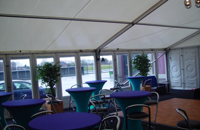 Alu frame tent sfeer opmaak